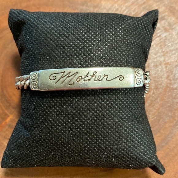 BRIGHTON vintage‎ “Mother” etched silver ID style link bracelet - Picture 5 of 5